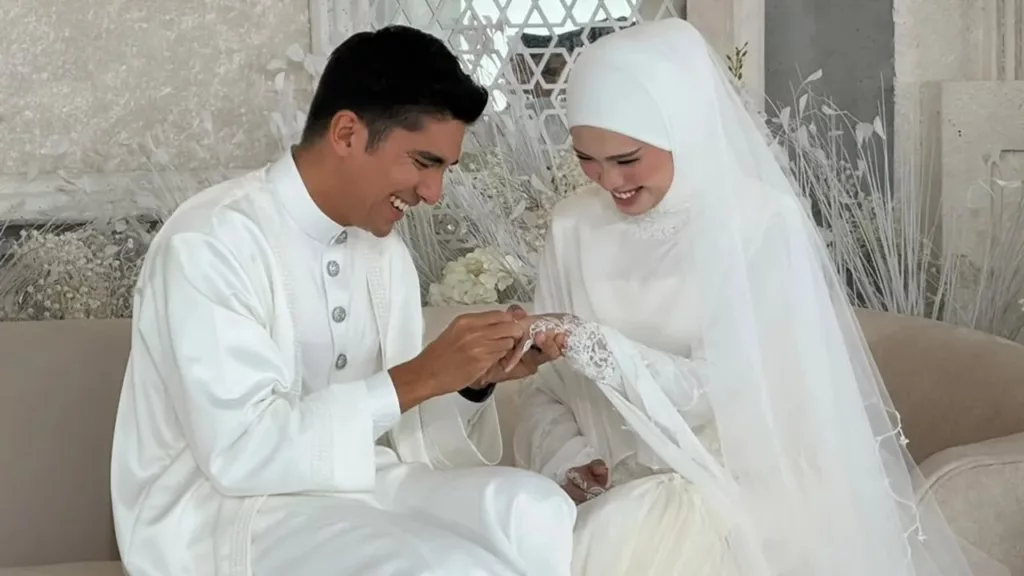 Hadiah Kahwin Penuh Makna! Peminat Syed Saddiq & Bella Astillah Wakaf Telaga Air Buat Penduduk Guinea 3 Hadiah Kahwin Penuh Makna! Peminat Syed Saddiq & Bella Astillah Wakaf Telaga Air Buat Penduduk Guinea
