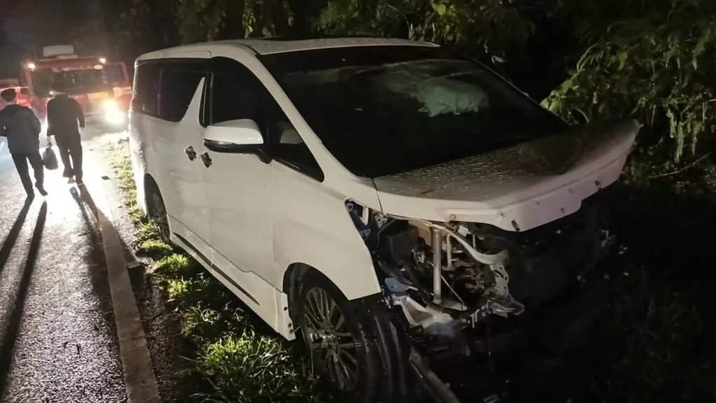PMX Titip Doa Buat Ustaz Wadi Annuar Selepas Terlibat Kemalangan, Harap Segera Sembuh 2 PMX Titip Doa Buat Ustaz Wadi Annuar Selepas Terlibat Kemalangan, Harap Segera Sembuh