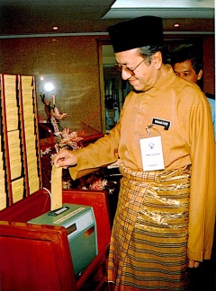 7 Perkara Paling Disukai Tun Mahathir Sehingga Menjadi ...