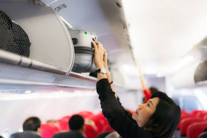 Setelah isu mengenai jumlah beg, jenis beg dan berat bagasi yang dibenarkan ke dalam ruangan kabin AirAsia menjadi perdebatan di media sosial, AirAsia lakukan perubahan pada polisinya.